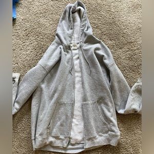Gray Basic Zip Up